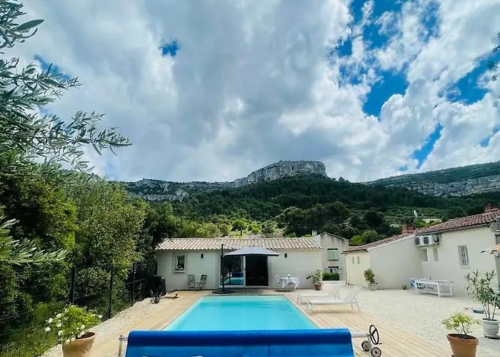 Studio De Charme Avec Piscine